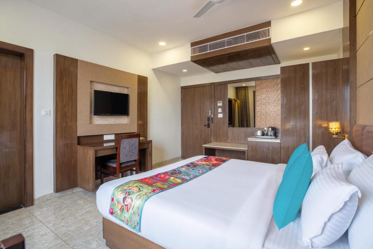 Hotel Pandora Grand, Udaipur- Nestled In Nature Wrapped In Luxury エクステリア 写真