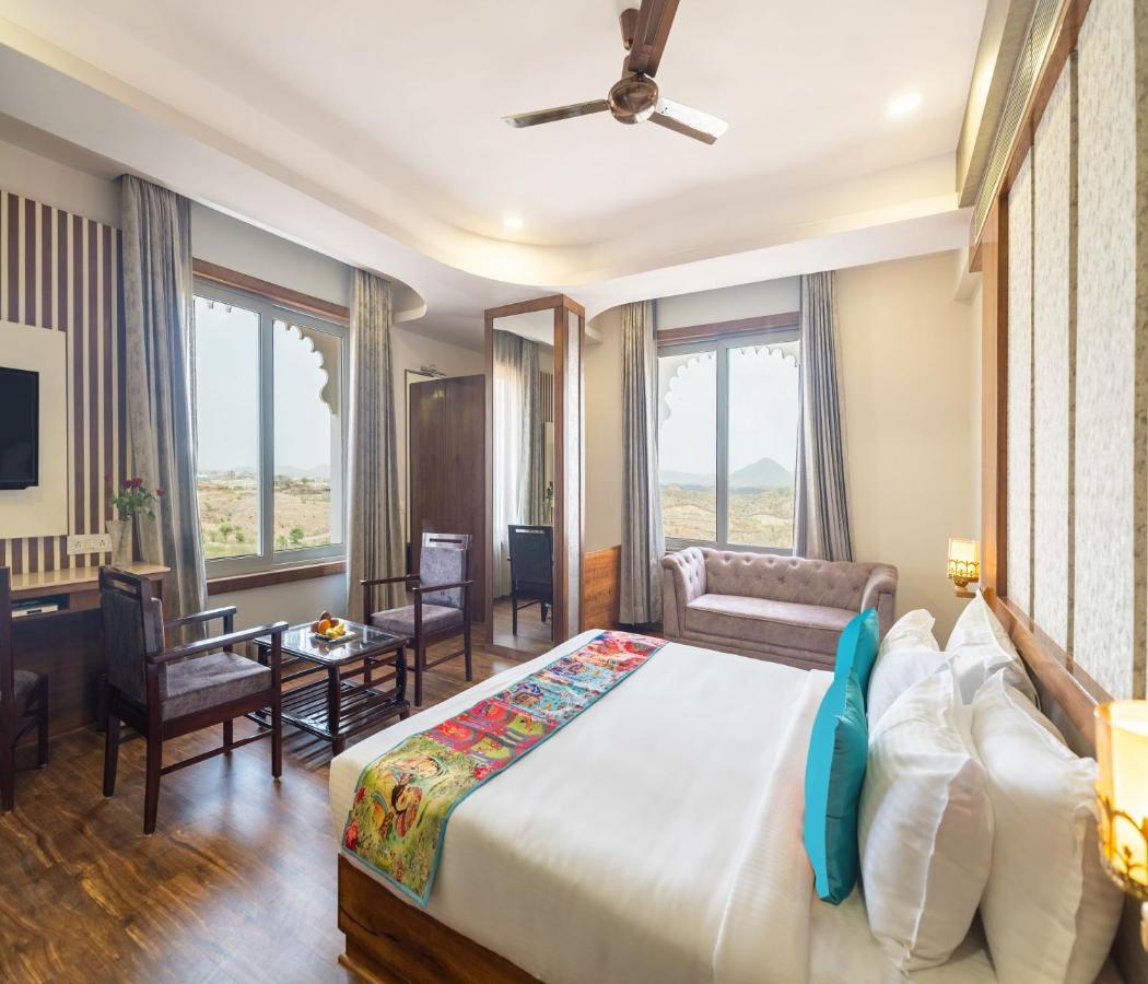 Hotel Pandora Grand, Udaipur- Nestled In Nature Wrapped In Luxury エクステリア 写真
