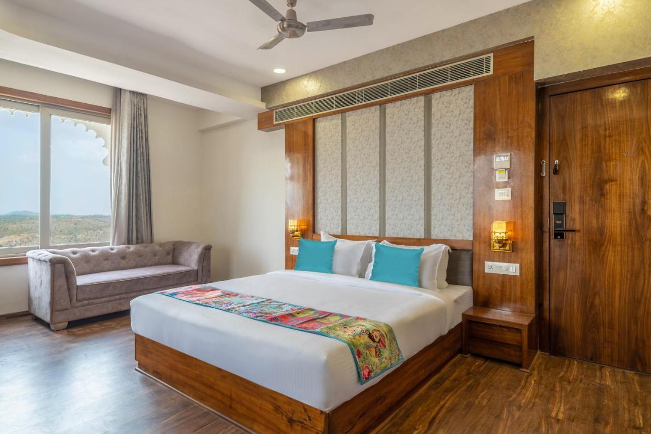 Hotel Pandora Grand, Udaipur- Nestled In Nature Wrapped In Luxury エクステリア 写真