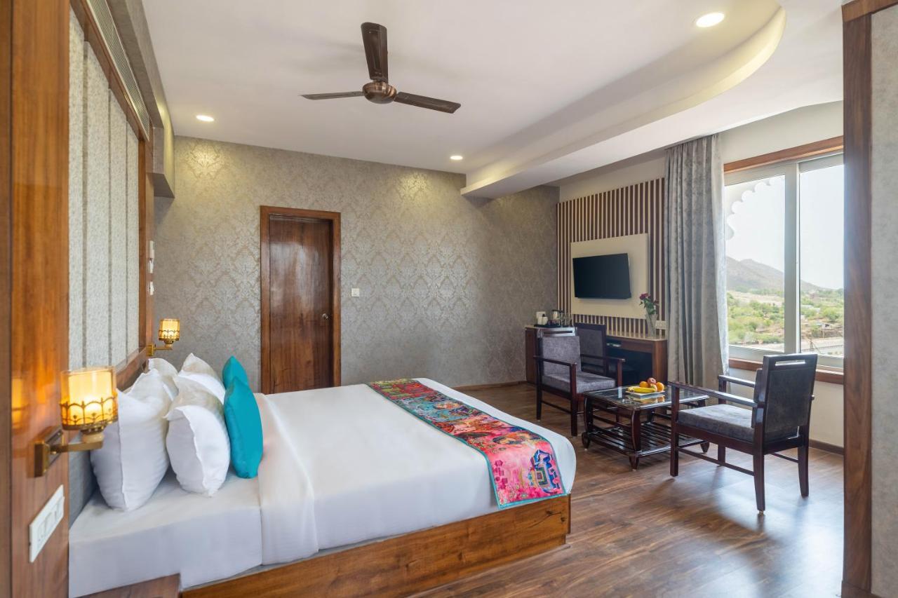 Hotel Pandora Grand, Udaipur- Nestled In Nature Wrapped In Luxury エクステリア 写真