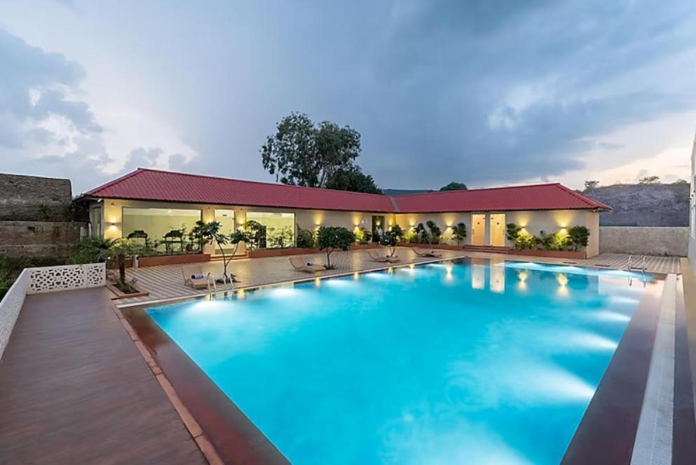 Hotel Pandora Grand, Udaipur- Nestled In Nature Wrapped In Luxury エクステリア 写真
